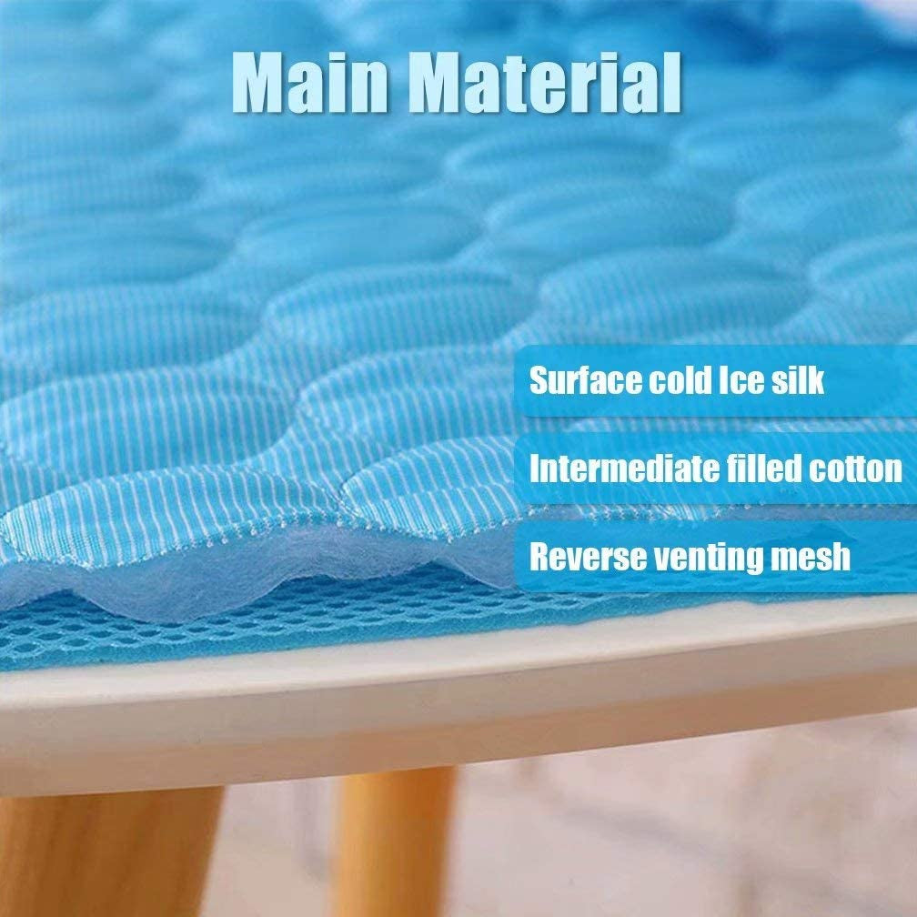Keep your furry friend cool this summer with our Washable Ice Silk Dog Cooling Mat! Perfect for indoor lounging or outdoor adventures. 🐾❄️ #PetCooling #DogLife #SummerVibes